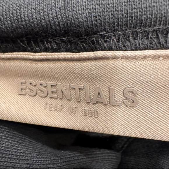 ESSENTIALS Fear of God Men’s XL Hoodie Stretch Limo Black NEW W/ Tags. - Picture 6 of 10